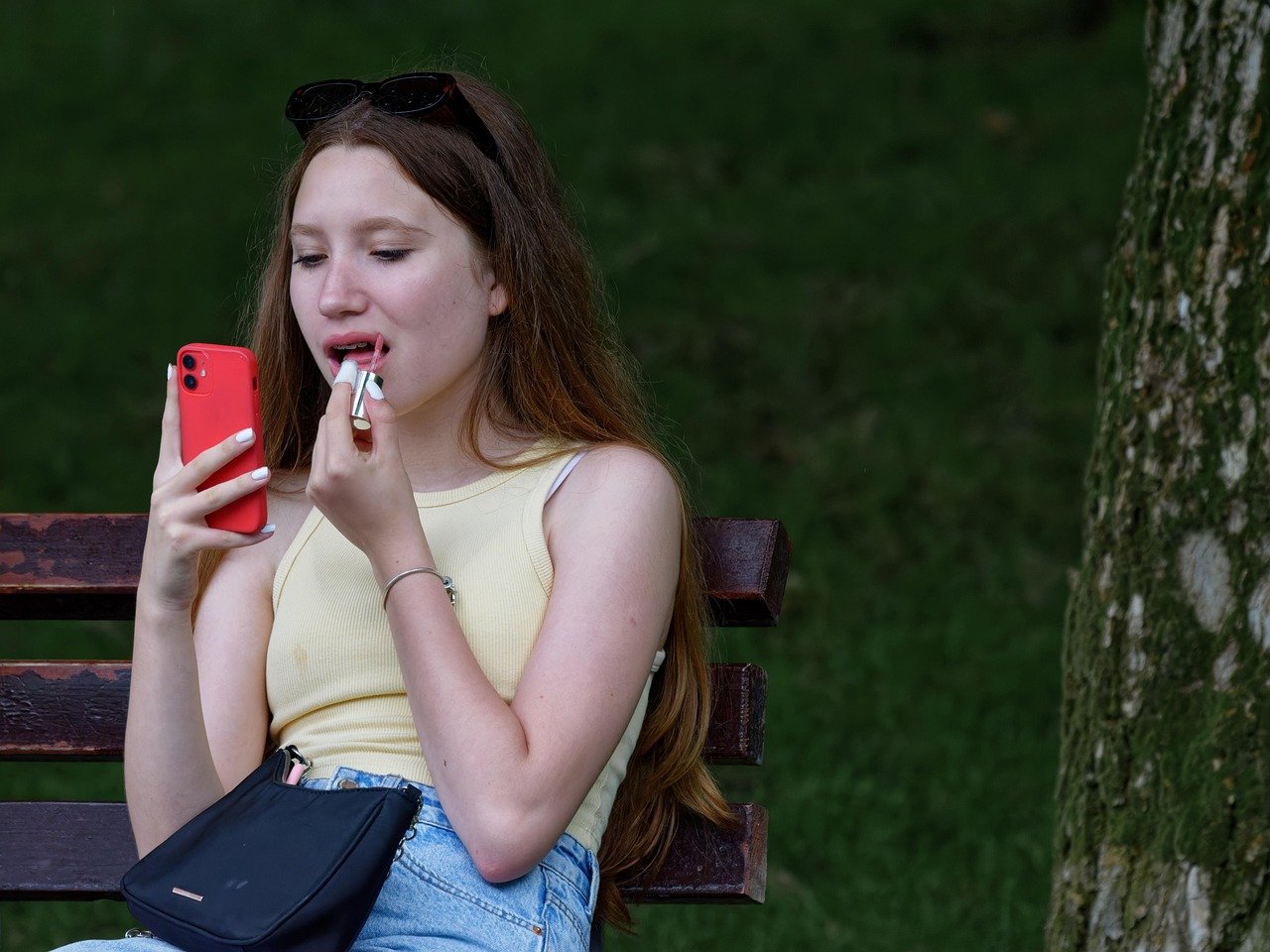 découvrez les causes et les conséquences de la pénurie de carburant qui impacte notre quotidien. informez-vous sur les solutions et les alternatives pour faire face à cette crise énergétique.