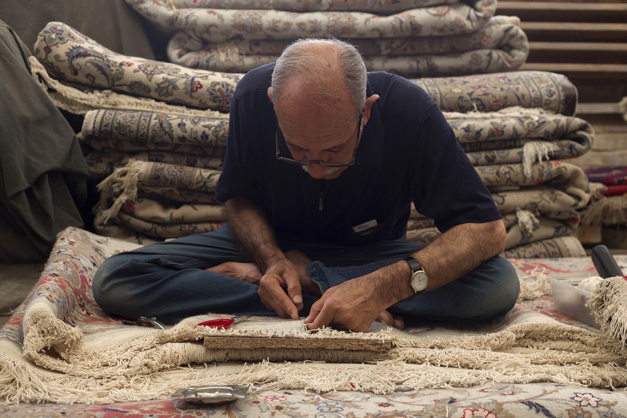 découvrez notre vaste sélection de tapis de qualité, alliant confort et style pour embellir votre intérieur. que ce soit pour votre salon, votre chambre ou votre bureau, trouvez le modèle parfait qui s'adapte à vos besoins et à votre décoration.