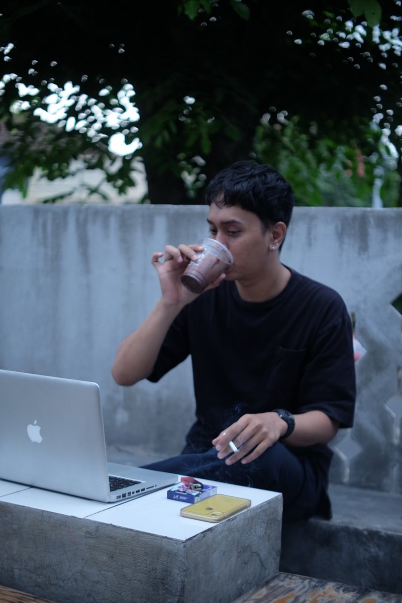 La Flamme Partagée : Quand le Blogueur Passionné Partage sur Son Blog Ce Qui le Passionne